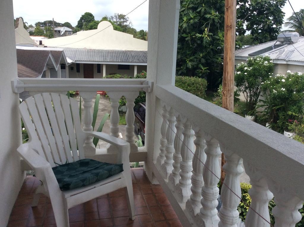 Coconut Cottage Bridgetown Exterior photo
