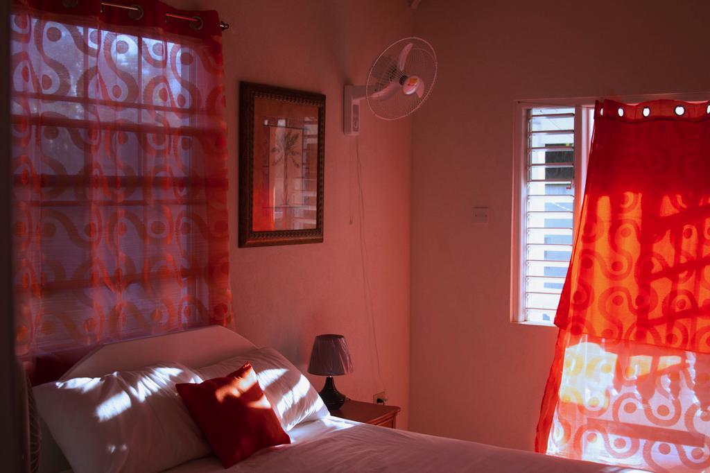 Coconut Cottage Bridgetown Exterior photo